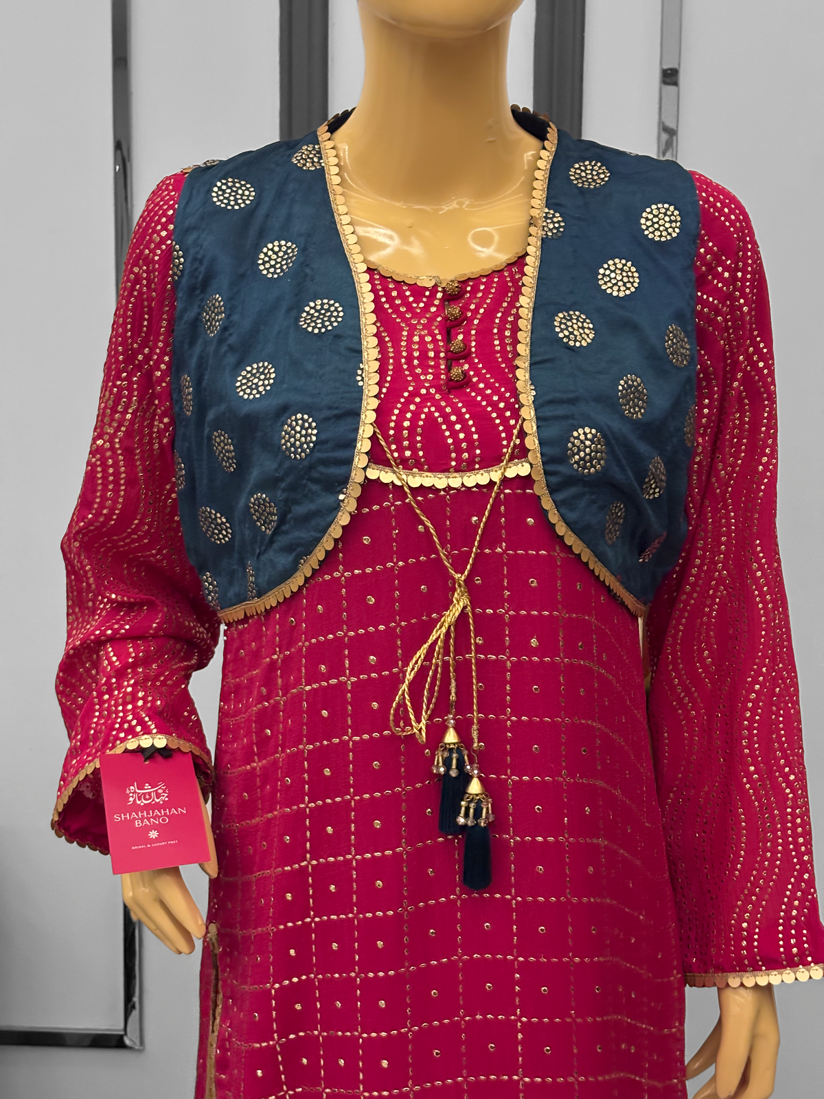 Sumbul 4-Piece Set